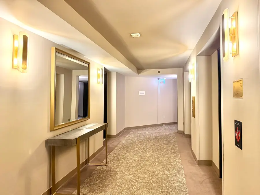 480 N Mcclurg Court #520, Chicago, IL 60611 - #3