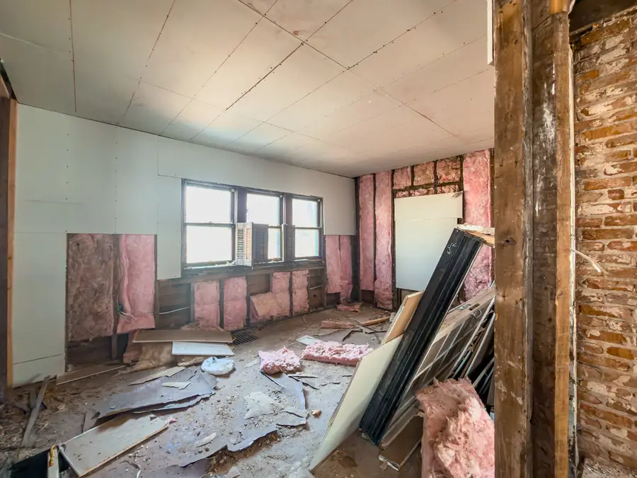 417 Oakley Avenue, Rockford, IL 61101 - #2