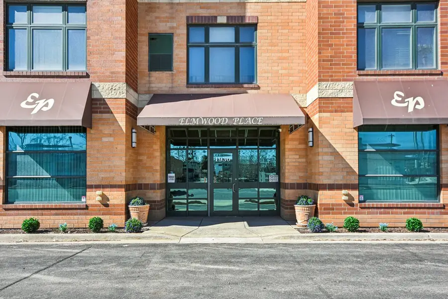 1930 N Harlem Avenue #302, Elmwood Park, IL 60707 - #2