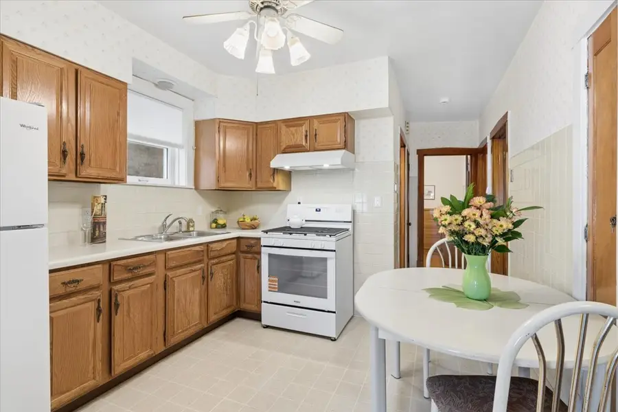 Address Withheld By Seller, Chicago, IL 60630 - #3