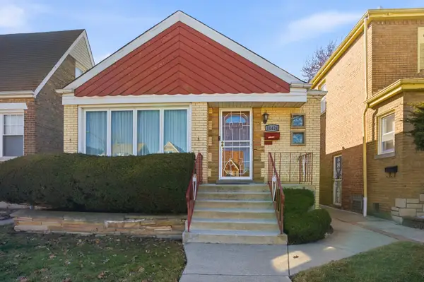 10424 S Forest Avenue, Chicago, IL 60628