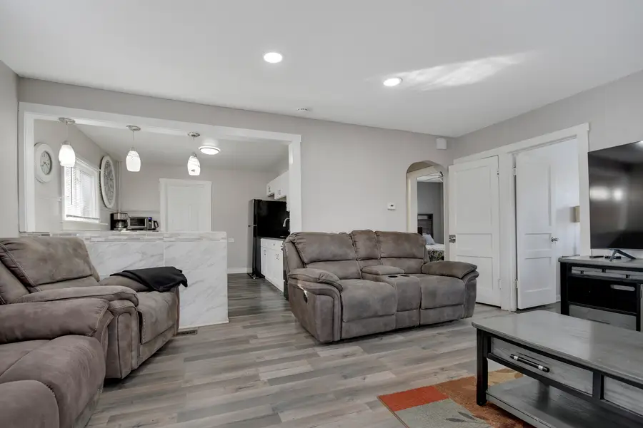 3737 Rose Manor Terrace, Markham, IL 60428 - #2