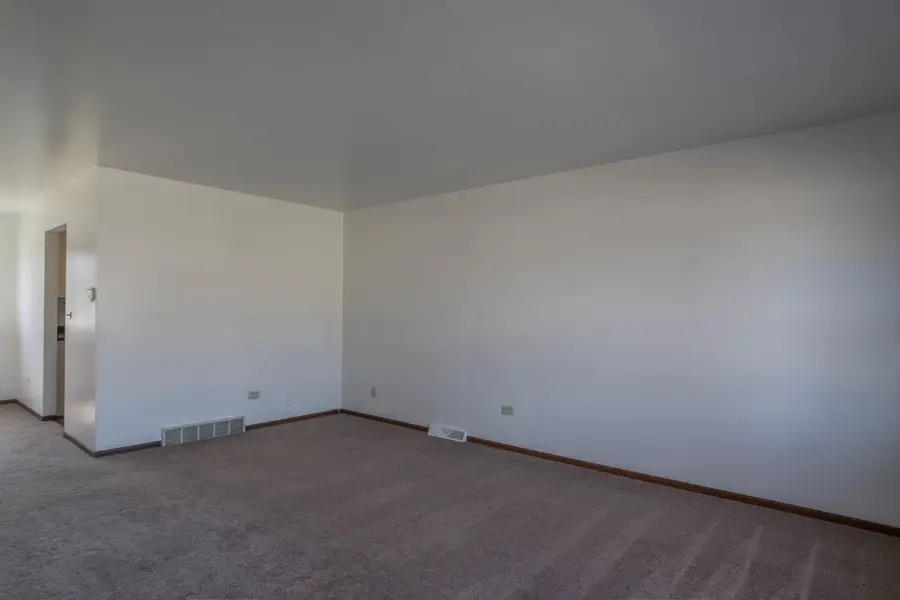 1583-1585 Sheffield Drive, Elgin, IL 60123 - #3