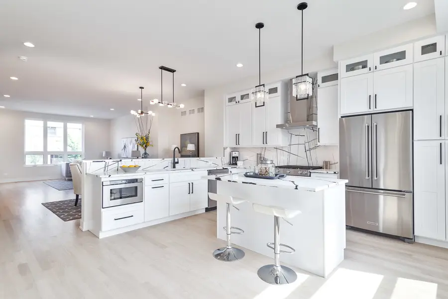 3516 N Central Avenue, Chicago, IL 60634 - #2