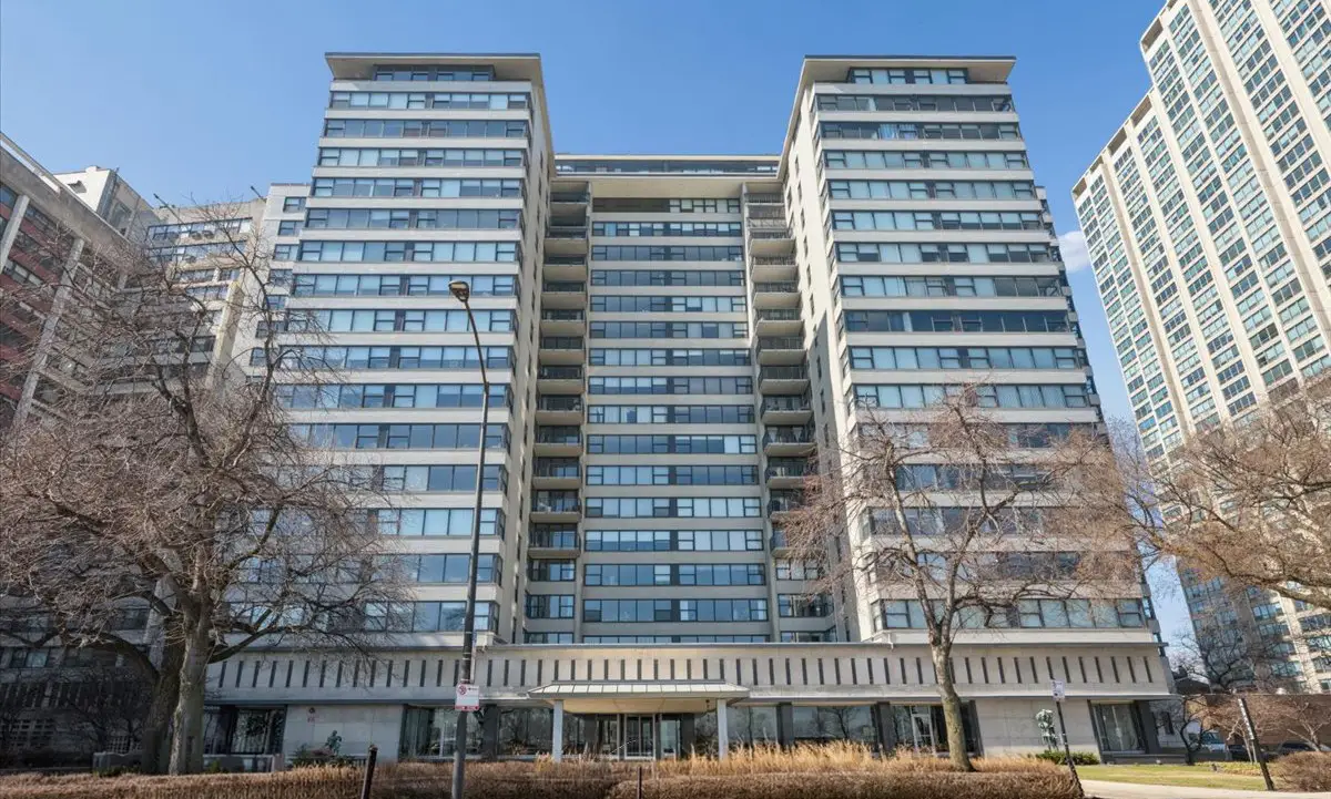 3430 N Lake Shore Drive #16L, Chicago, IL 60657 - #1