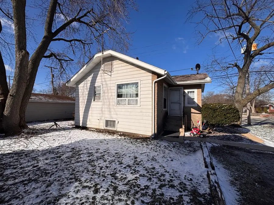 14 W 31st Street, Steger, IL 60475 - #3