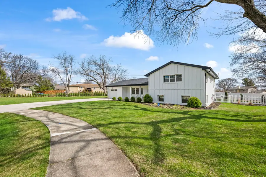 671 Hazel Court, Roselle, IL 60172 - #2