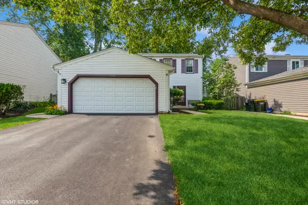 1116 Evergreen Drive, Carol Stream, IL 60188
