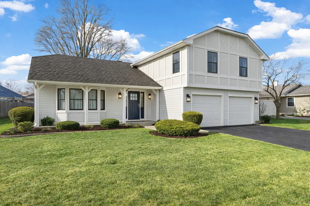 3790 Whispering Trails Drive, Hoffman Estates, IL 60192 - #1