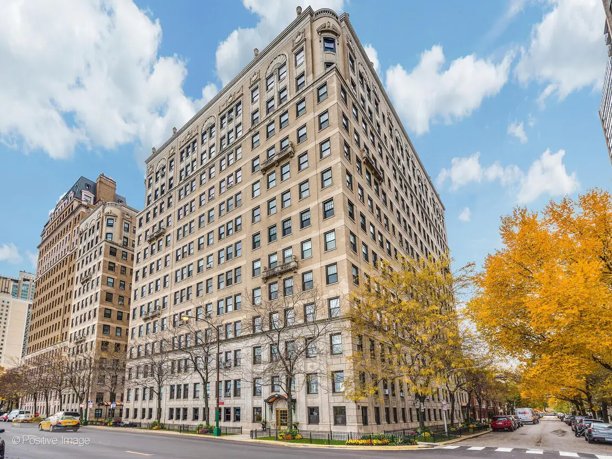 3530 N Lake Shore Drive #11B, Chicago, IL 60657 - #1