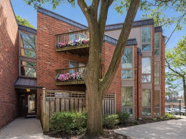 2140 N Lincoln Avenue #5306, Chicago, IL 60614