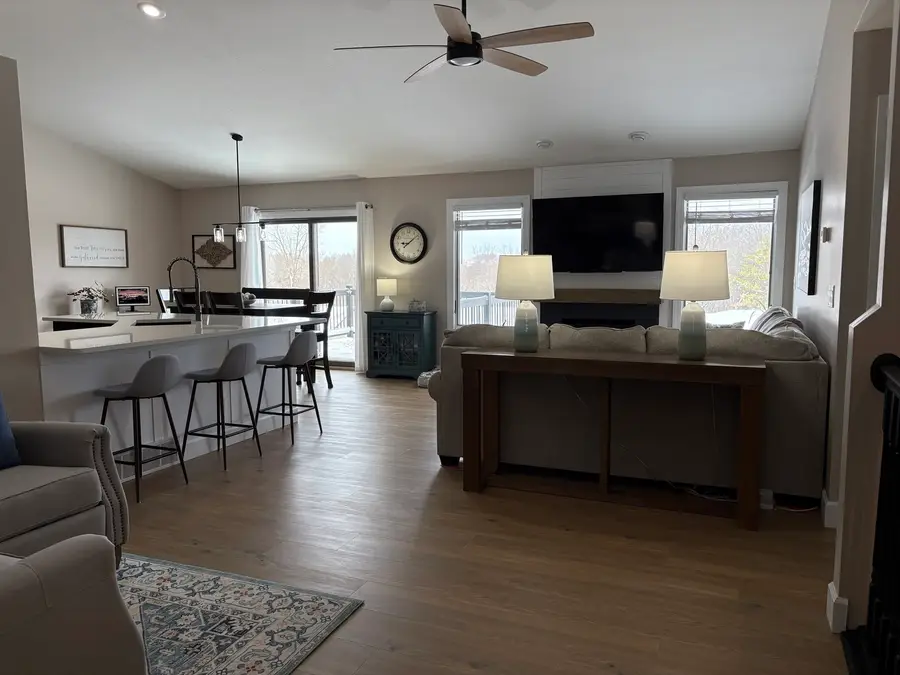 432 Mill Ridge Road #432, Clinton, IA 52732 - #2