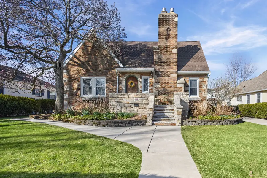 664 Burton Avenue, Highland Park, IL 60035 - #3