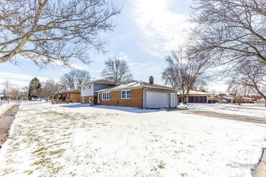 1455 Erie Street, Elgin, IL 60123 - #2