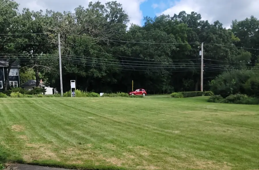 659 E Maple Avenue, Mundelein, IL 60060 - #3