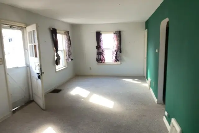 2917 Lawndale Avenue, Rockford, IL 61101 - #2