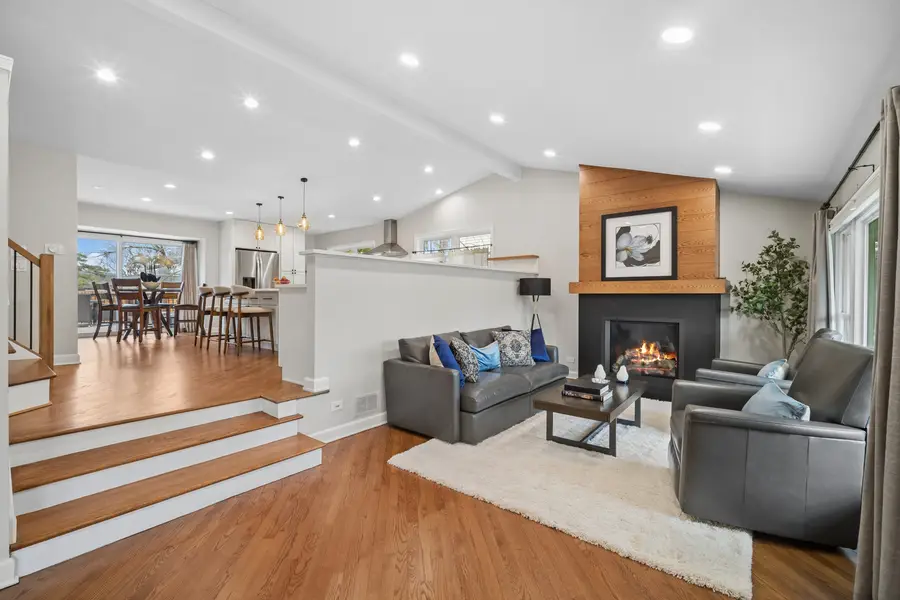 3122 Sandy Lane, Glenview, IL 60026 - #3