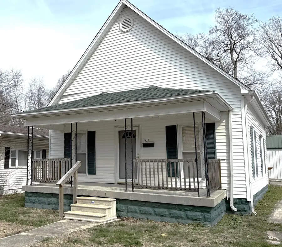 517 College Avenue, Centralia, IL 62801 - #2