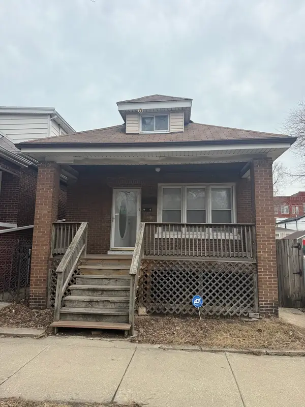 6521 S Saint Lawrence Avenue, Chicago, IL 60637