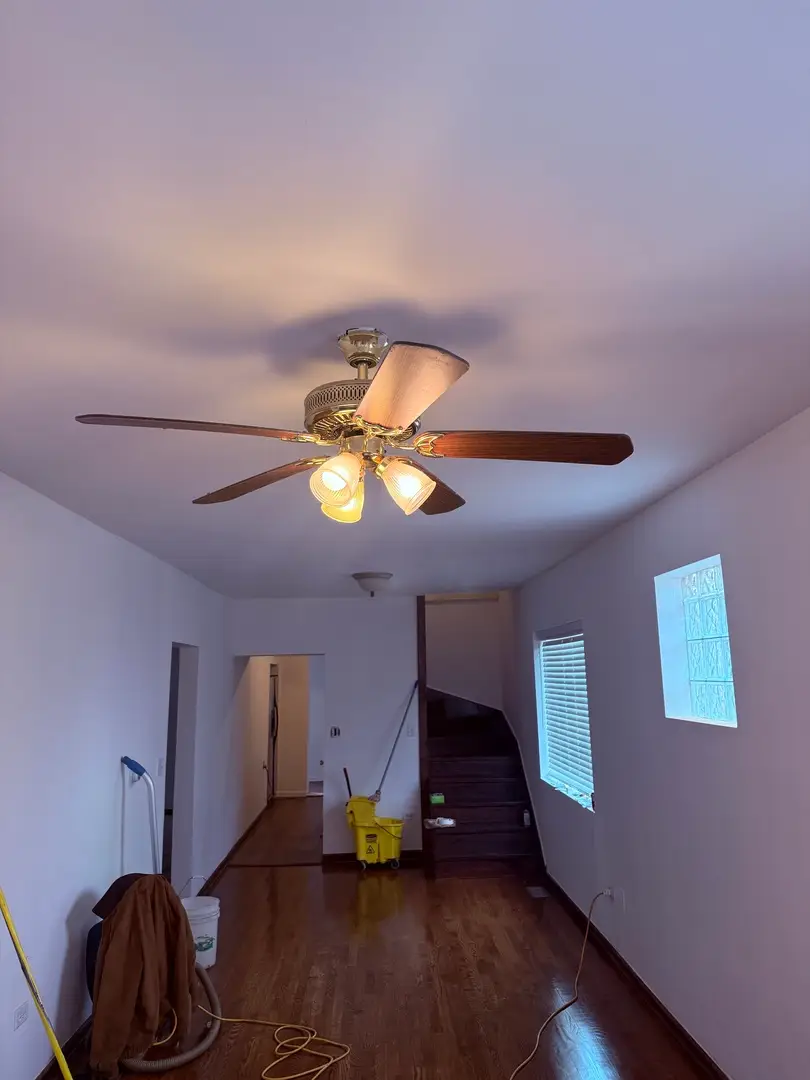 6521 S Saint Lawrence Avenue, Chicago, IL 60637 - #3