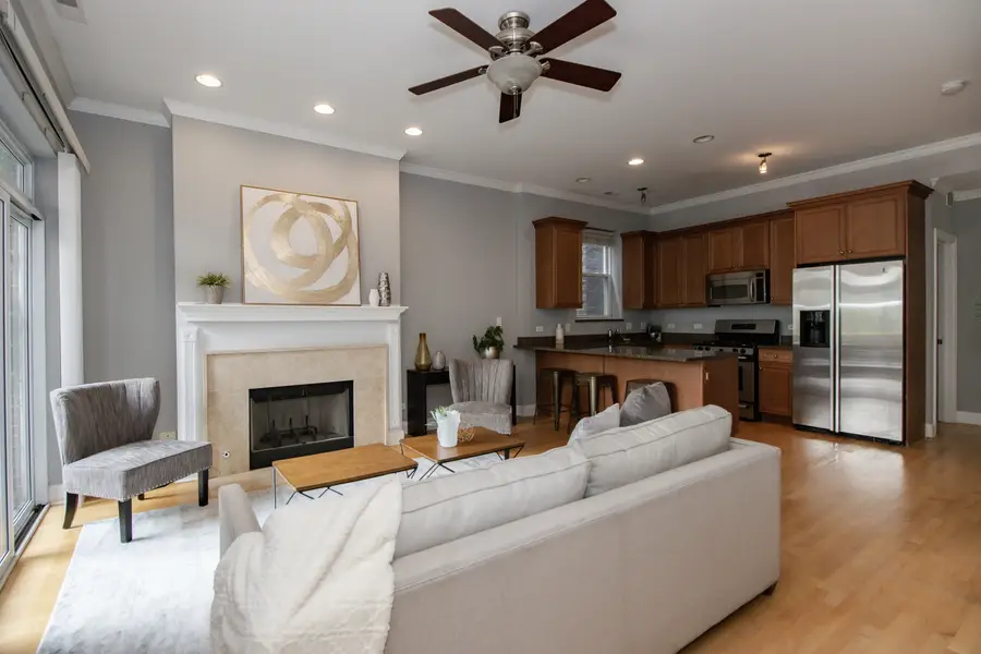 1236 W Webster Avenue #2, Chicago, IL 60614 - #3