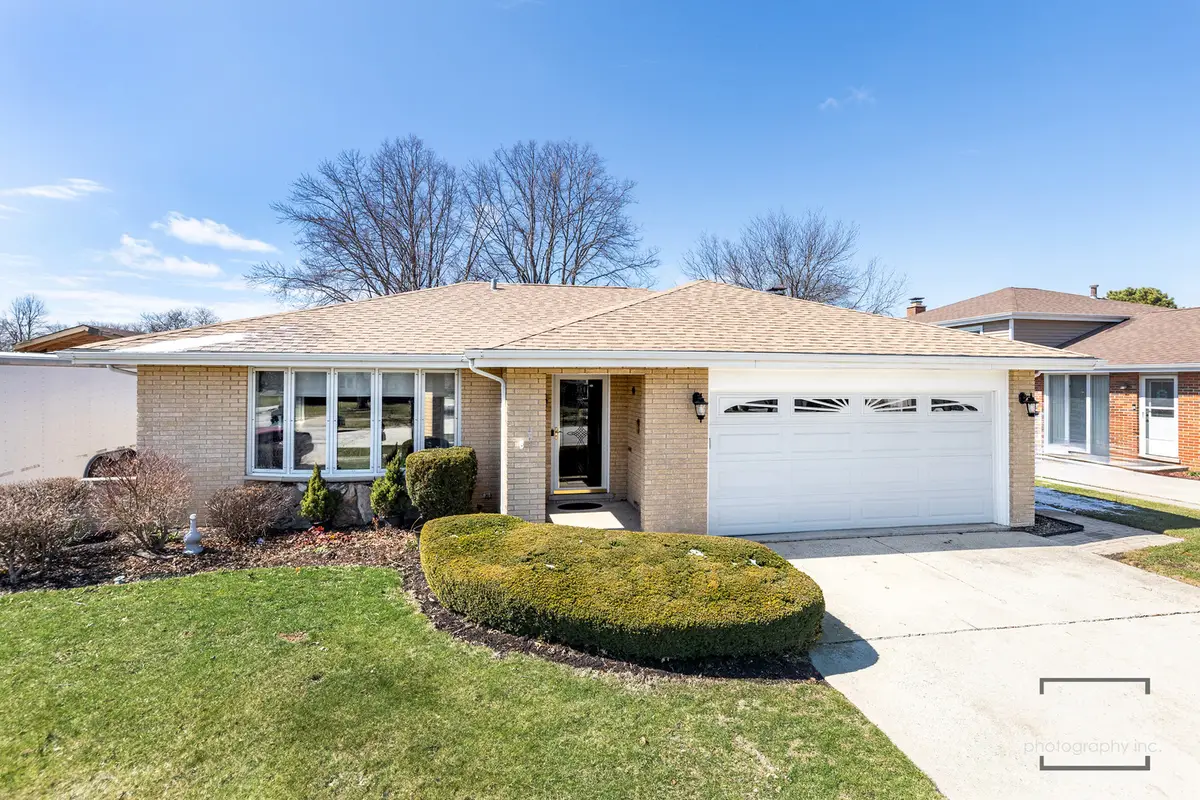 10128 Mansfield Avenue, Oak Lawn, IL 60453 - #1