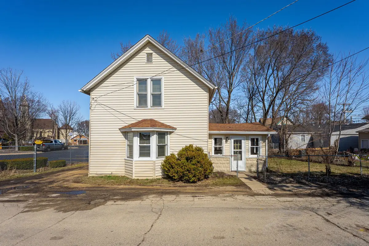 406 Laurel Court, Belvidere, IL 61008 - #1