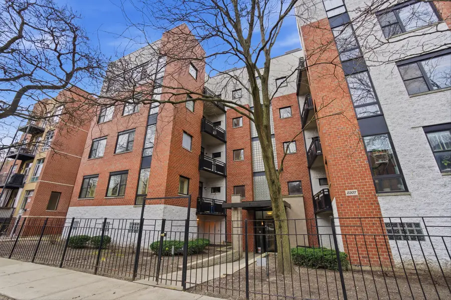 2307 W Wolfram Street #312, Chicago, IL 60618 - #2
