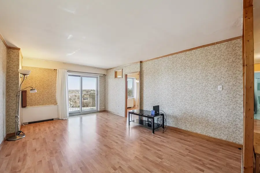 7061 N Kedzie Avenue #1010, Chicago, IL 60645 - #3