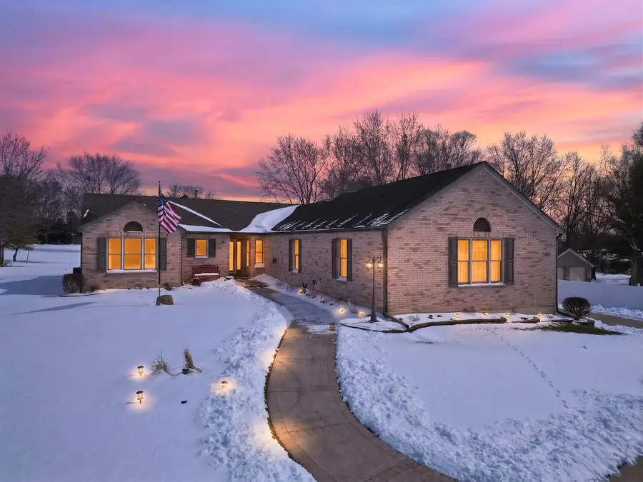 6843 Red Oak Lane, Garden Prairie, IL 61038 - #2