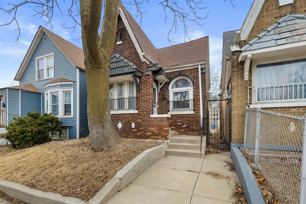 6113 S Damen Avenue, Chicago, IL 60636 - #1