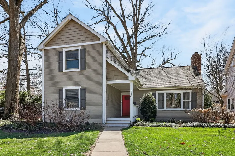 210 Woodward Avenue, Geneva, IL 60134 - #2