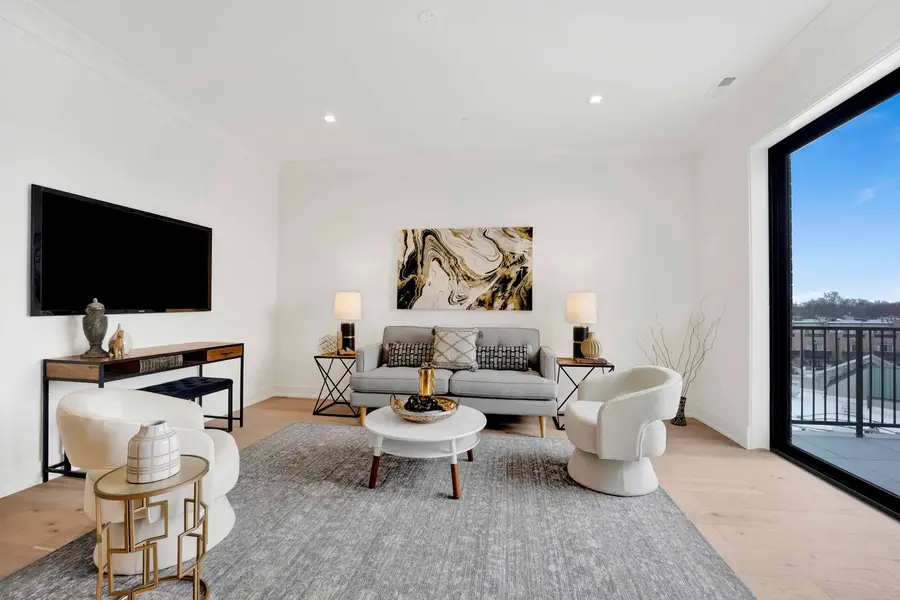 5630 N Broadway Street #2W, Chicago, IL 60660 - #2