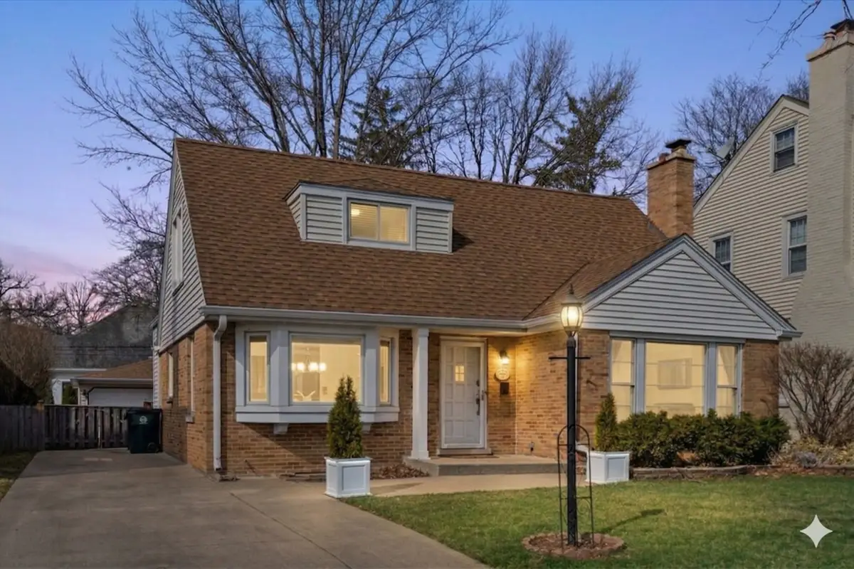 1104 S Lincoln Avenue, Park Ridge, IL 60068 - #1