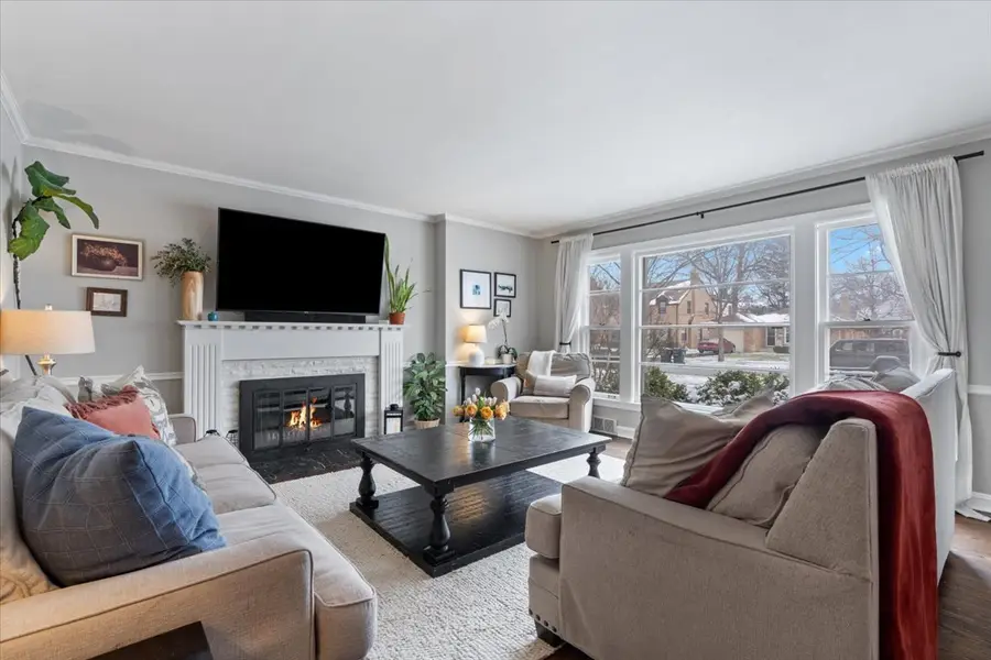 1104 S Lincoln Avenue, Park Ridge, IL 60068 - #3