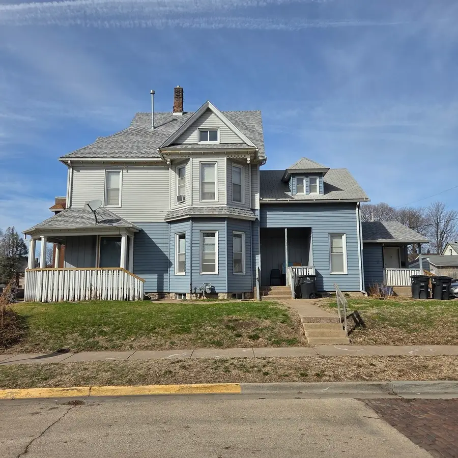 737 17th Street, Rock Island, IL 61201 - #3