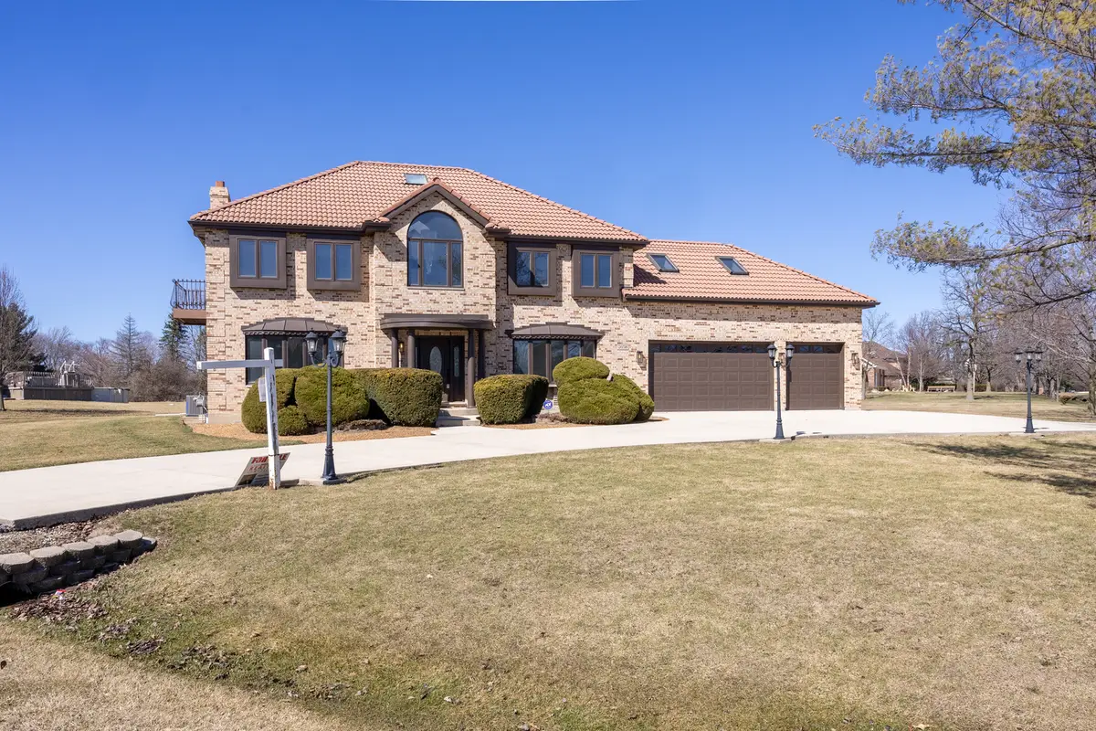 2658 E Royal Ridge Drive, Crete, IL 60417 - #1