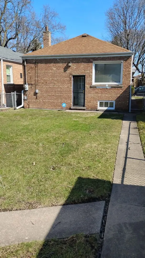 10552 S Eberhart Avenue, Chicago, IL 60628 - #2