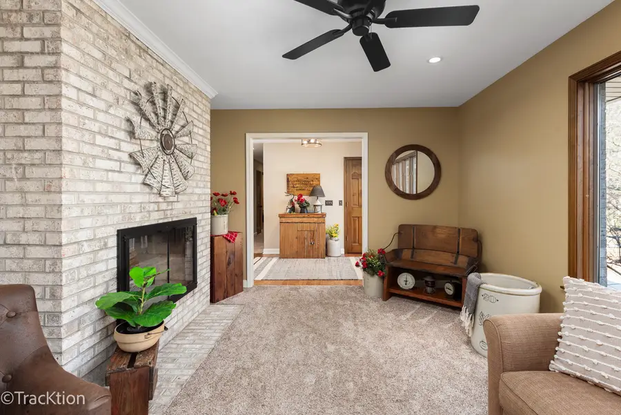 9596 Corneils Road, Bristol, IL 60512 - #3