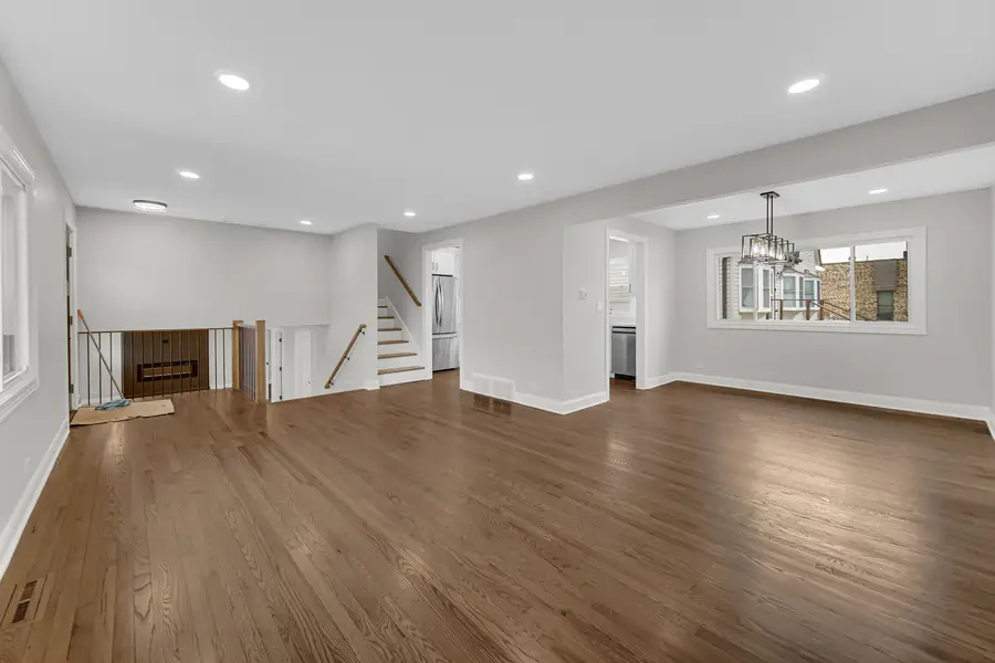 5945 Cleveland Street, Morton Grove, IL 60053 - #3