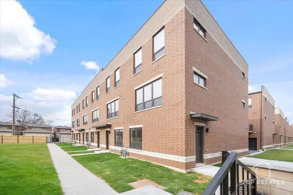 3638 S Western Avenue #F, Chicago, IL 60609