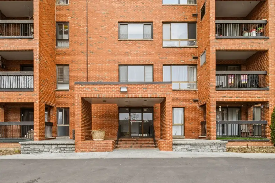 3700 Capri Court #308, Glenview, IL 60025 - #2