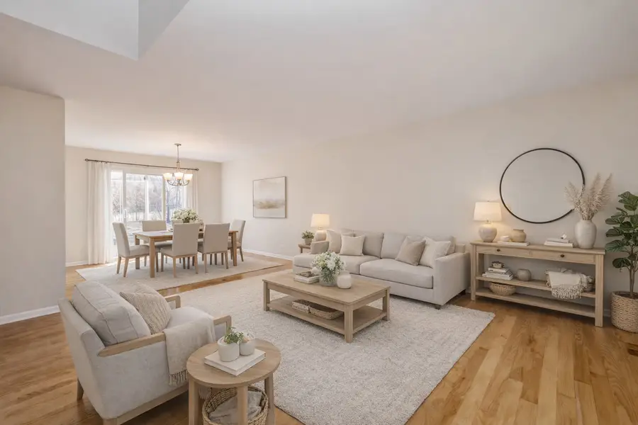 35 Manchester Lane, Vernon Hills, IL 60061 - #2