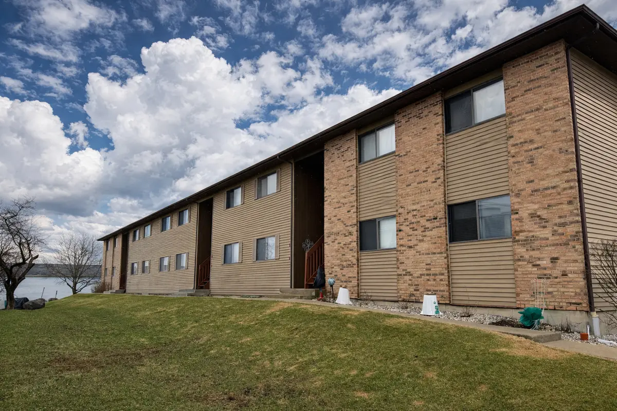 565 Dean Drive #F, South Elgin, IL 60177 - #1