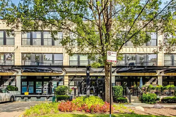 1000 W 15th Street #233, Chicago, IL 60608