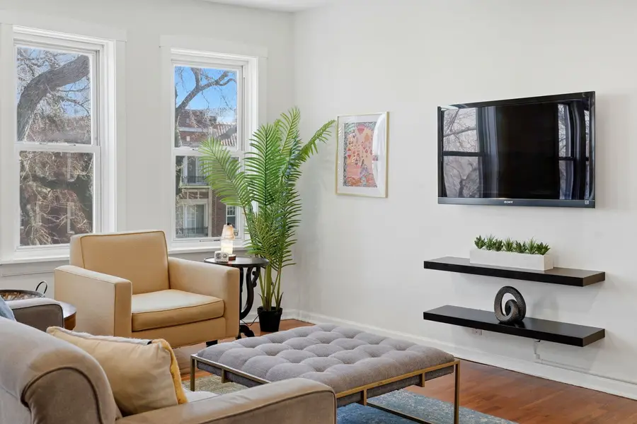 132 Clyde Avenue #3, Evanston, IL 60202 - #3