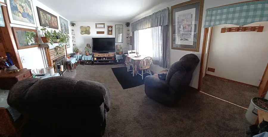 446 Dwight Street, Kewanee, IL 61443 - #3