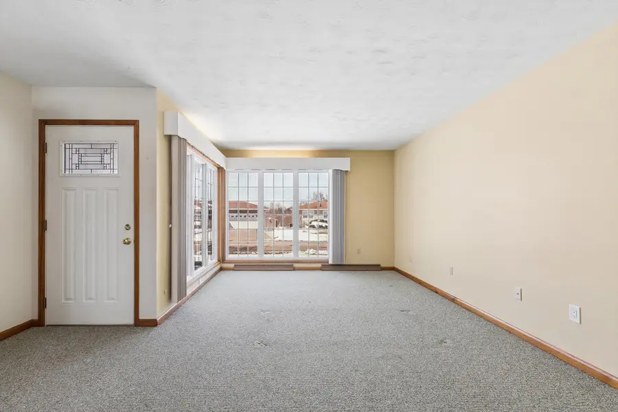 1245 8th Avenue N, Clinton, IA 52732 - #3