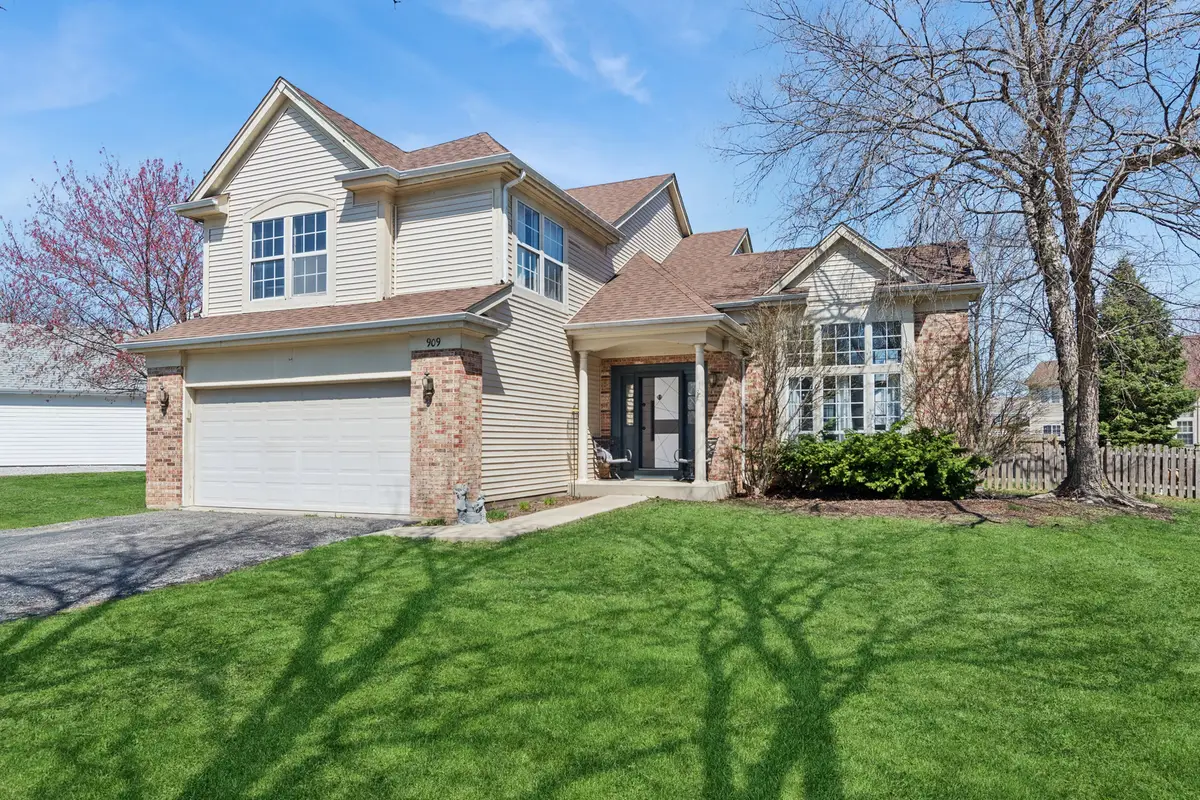 909 Brompton Circle, Bolingbrook, IL 60440 - #1