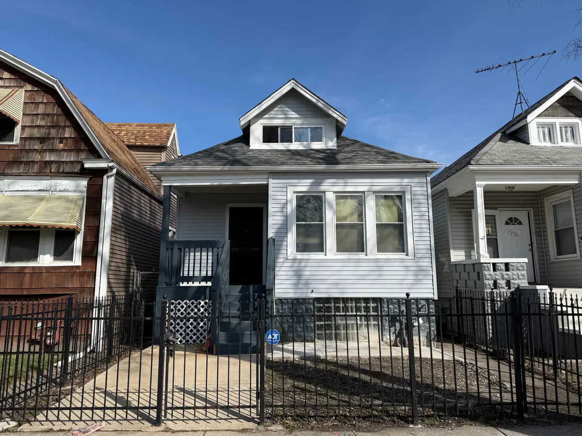 7131 S Wood Street, Chicago, IL 60636 - #1
